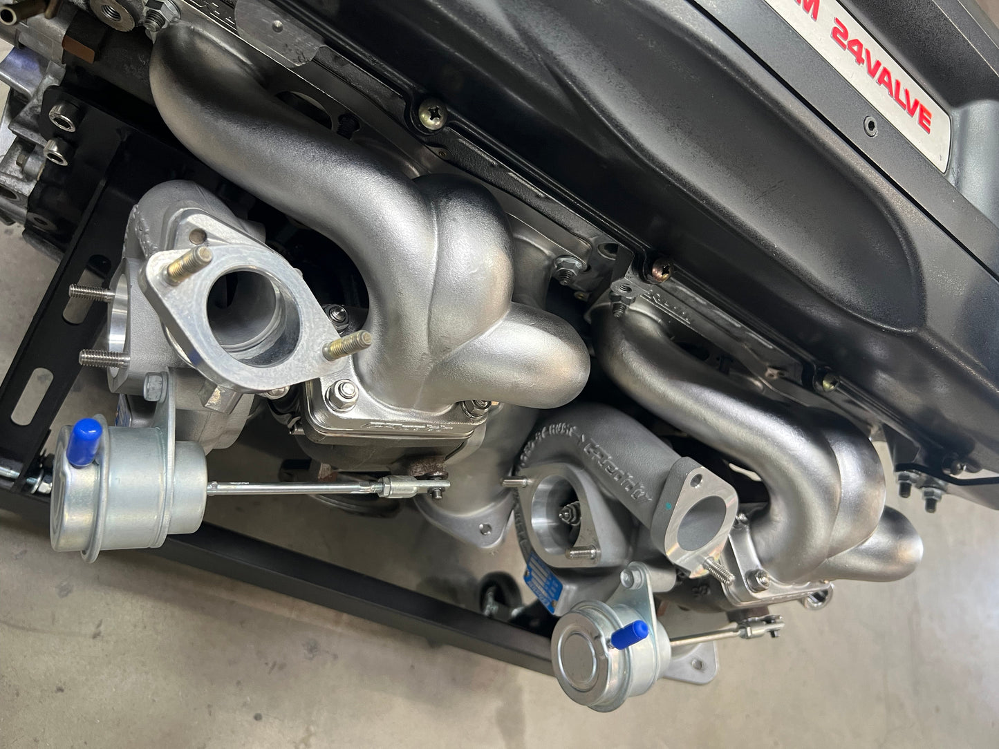 GReddy 89-94 Nissan Skyline GT-R Twin GReddy/MHi T517Z 10cm2 Upgrade Kit w/ Hardware