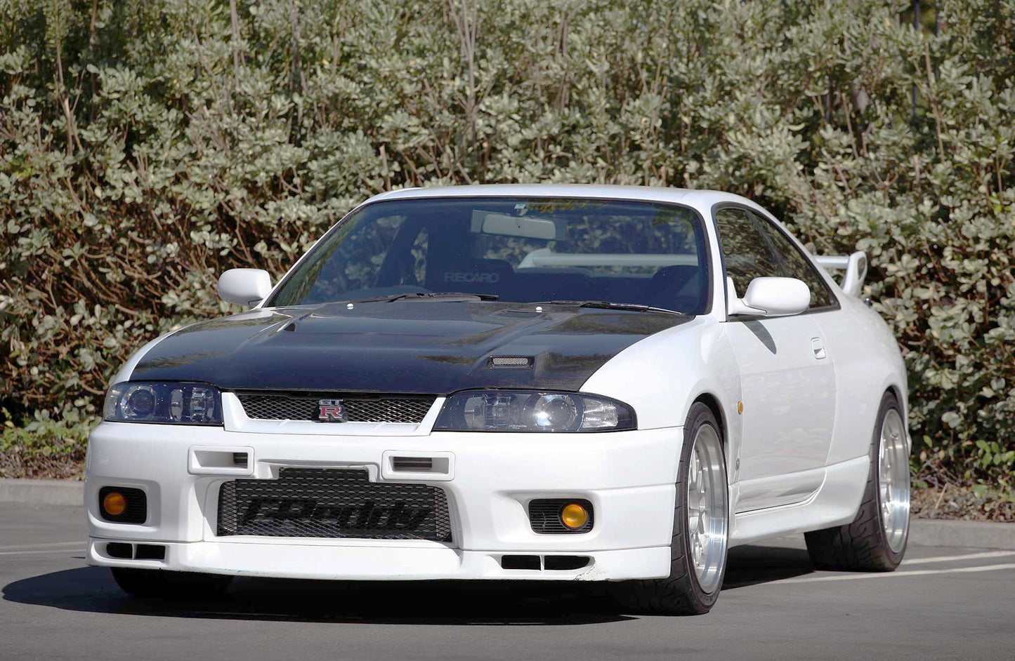 GReddy 89-02 Nissan Skyline BNR32/33/34 Intercooler Kit (Special Order)