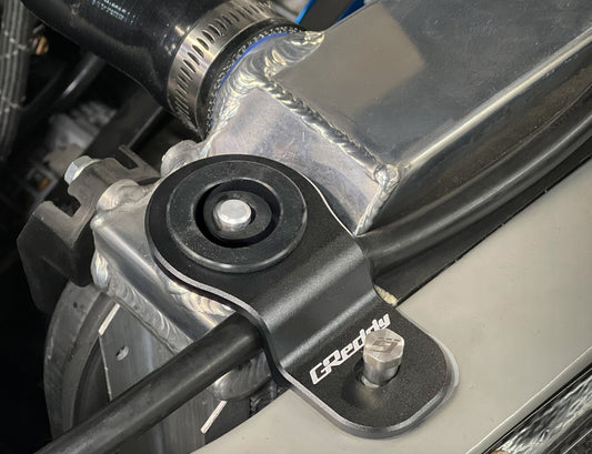 GReddy Radiator mount for BNR32