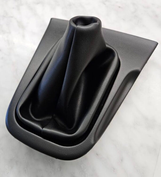 G2 Carbon 1995-1998 Nissan 240sx S14 RHD (Right-Hand Drive) Manual Shifter Trim Bezel w/ Boot