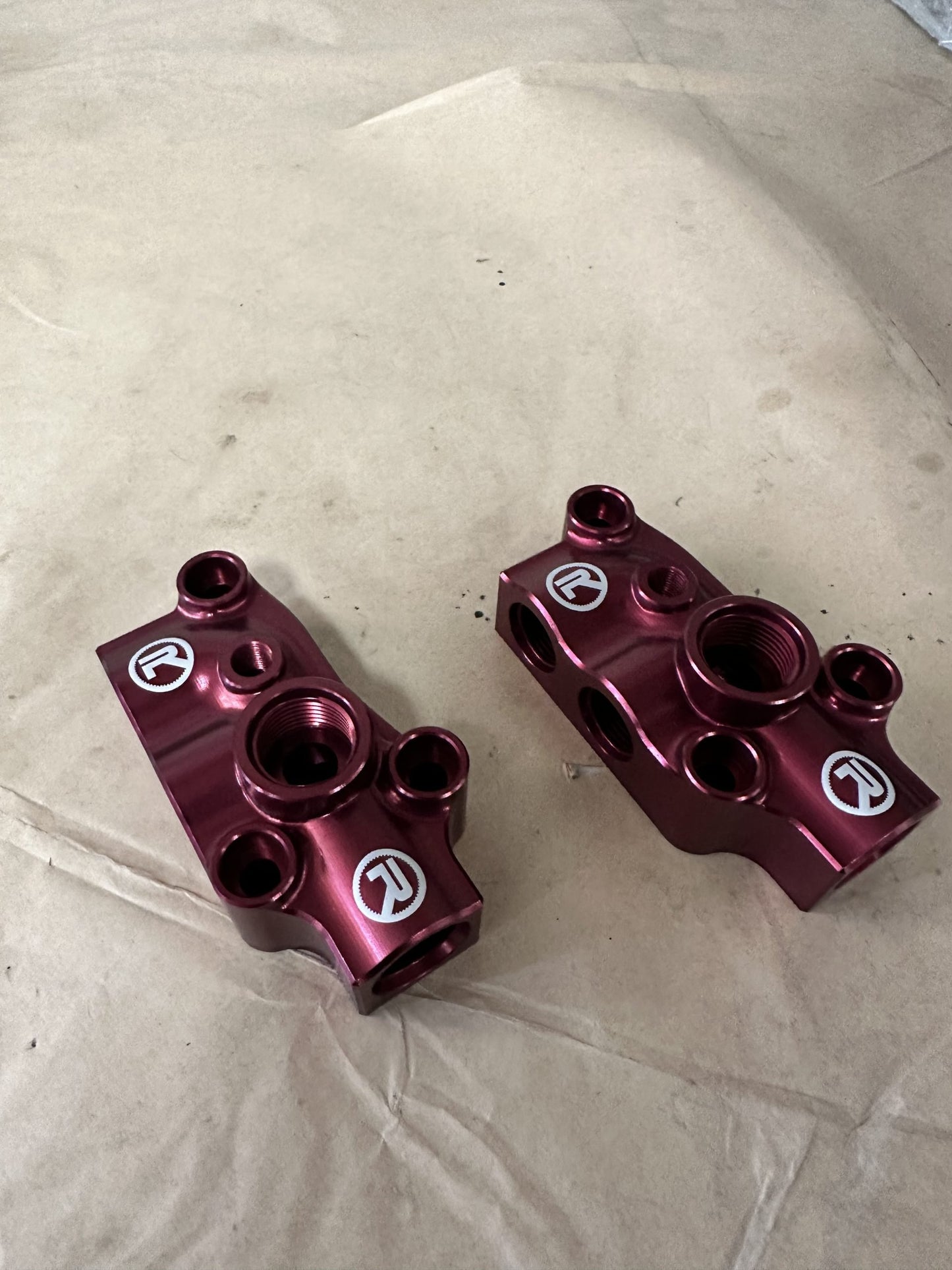 Raceonly Remote Oil Filter Pedestal