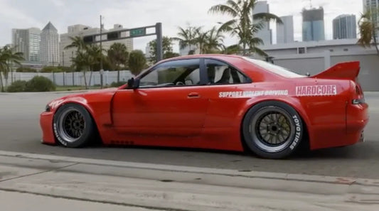 GReddy Pandem 95-98 Nissan Skyline GT-R R33 - Front Fenders