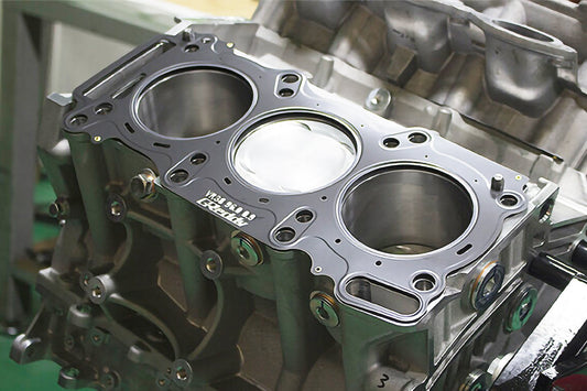 GReddy 09+ Nissan GTR R35 VR38DETT 0.8mm Thick 99mm Bore Metal Head Gaskets (Set of 2)